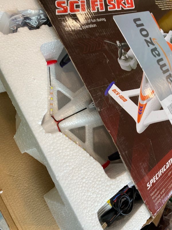 Photo 1 of *UNTESTED*
FLYCOLOR QIDI 570 RC Airplane 2.4Gh 6CH RC Glider Fixed Wing Aircraft 3 Flight Models Brushless RC Helicopters Vertical Takeoff RC Glider (Red)