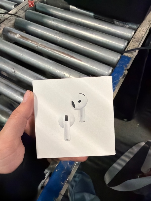 Photo 1 of ****WRONG BOX, BUT RIGHT PRODUCT INSIDE*** noT Apple AirPods 2 with Charging Case - White (Renewed)