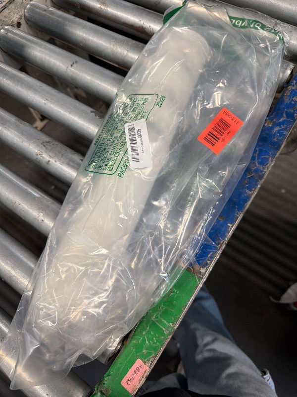 Photo 1 of (MAT ONLY) White Nail Art Table Mat, Foldable Nail Art Hand Rest Pad for Nail Arm Rest Cushion, Soft Microfiber Leather Nail Mat, Manicure Pad Nail Table Pad Desk Mat for Nail Technician Salon Home