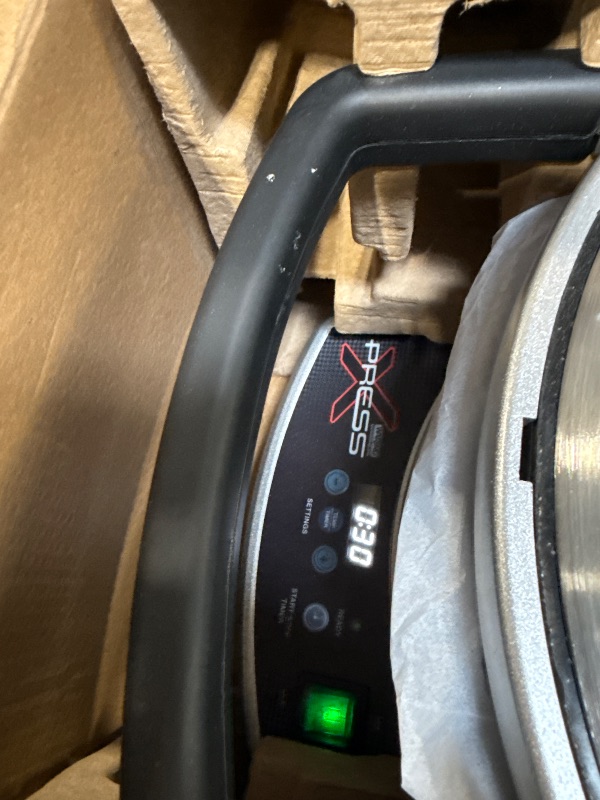 Photo 1 of Waring Commercial XPress Multipurpose Cooktop