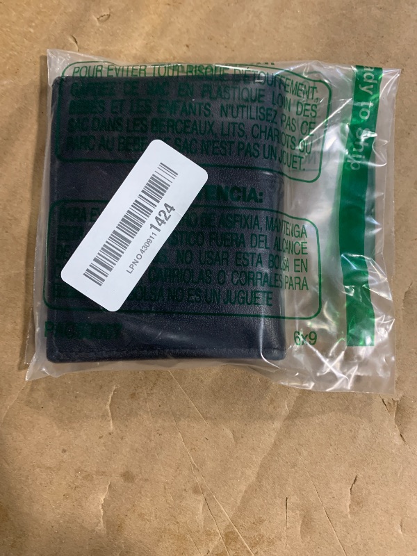 Photo 1 of *USED*
7 Point Star Bi-Fold Hidden Badge Wallet (Cutout PF33) Fits for Blackinton B447 Seven-Point Star