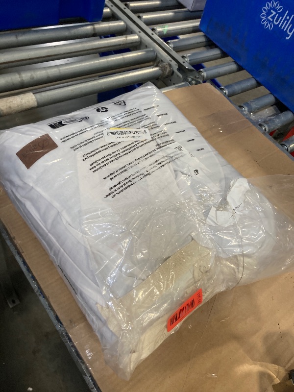 Photo 1 of 100% Organic Cotton Knit Blanket Denise -Soft and Lightweight, Breathable All-Season Throw for Bed, Sofa, or Lounge Area -GOTS Certified-Perfect for Home and Bedroom Styling (Black, 80x90)