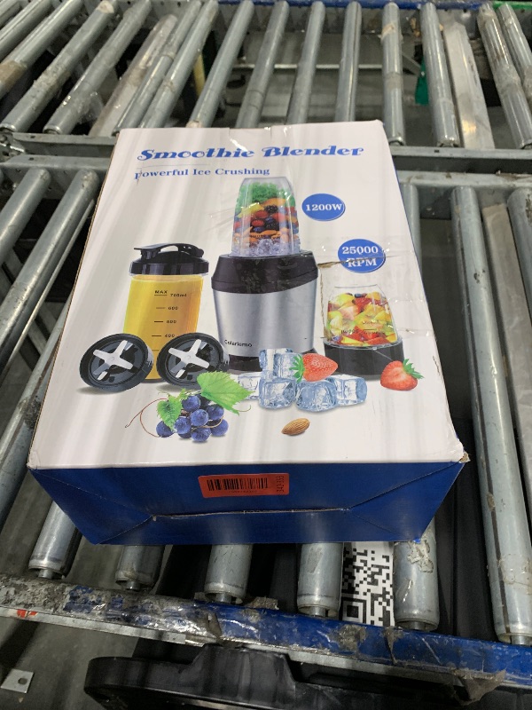 Photo 1 of **missing parts**
Colarlemo 12-Piece Smoothie Blender Maker 25,000 RPM Personal Blender for Ice Crushing Smoothies & Frozen Drinks Nuts with 23oz, 32oz, 37oz Portable Cups Two 6-Leaf Stainless Steel Blades, Silver