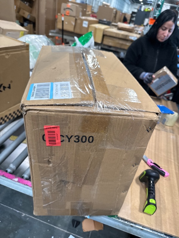 Photo 1 of ***VERY USED*** Headlights Assembly Compatible with 2005 2006 2007 2008 2009 2010 Chrysler 300C Halogen Type Head Lamps, Black Housing