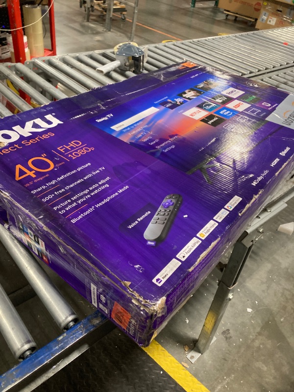 Photo 1 of *****SOLD AS PARTS - BROKEN SCREEN***Roku Smart TV 2025 – 40-Inch Select Series, 1080p Full HD TV – Roku TV with Voice Remote – Flat Screen LED Television with Wi-Fi for Streaming Live Local News, Sports, Family Entertainment