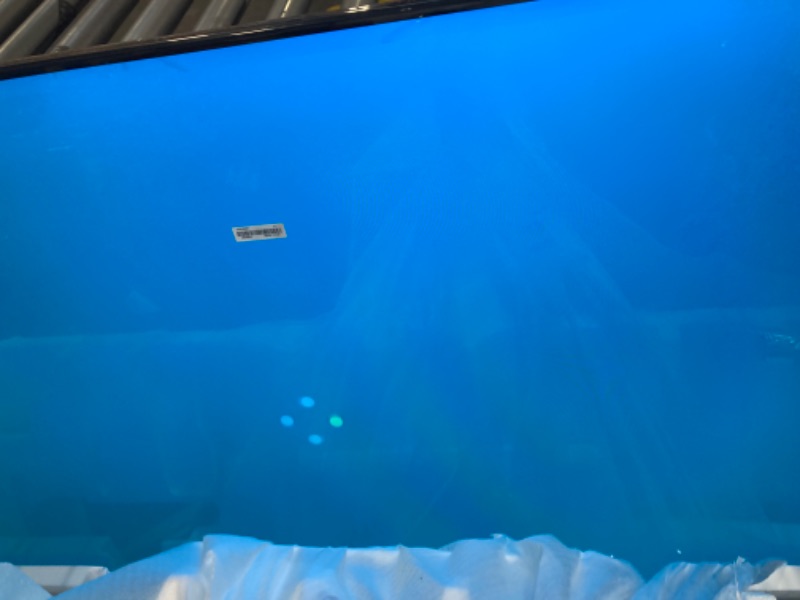 Photo 1 of ***CRACKED SCREEN***Samsung 65-Inch Class QLED Q7F Series Samsung Vision AI Smart TV (2025 Model, 65Q7F) Quantum HDR, Object Tracking Sound Lite, Q4 AI Gen1 Processor, 4K upscaling, Gaming Hub, Alexa Built-in