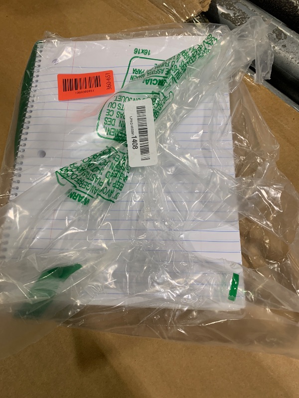 Photo 1 of **NO COVER VIEW ALL SLIDES*Amazon Basics Notebooks, Wide Ruled Spiral 5 Subject Notebook, For Work and School, 200 Sheets, 8.5 x 10.5 inches, Black, 1-Pack