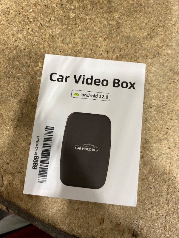Photo 1 of ***FOR PARTS/ NON-FUCNTIONAL*** 2025 New 4-in-1 Wireless CarPlay Adapter Support Netflix/YouTube/TF, Android Auto & Carplay Adapter with USB-A and USB-C Cables,Convert Wired to Wireless Apple Dongle, Video Box Car Play for iOS 10+