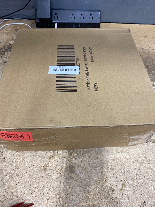 Photo 1 of [2 Pack]28 Inch Collapsible Traffic Safety Cones - Parking Cones with Reflective Collars, Orange Safety Cones for Parking lot, Driveway, Driving Training etc