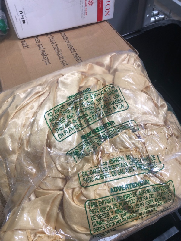 Photo 1 of 10-Pack Satin Table Runner Light Gold 12 x 108 inches Long, Table Runners for Wedding, Birthday Parties, Banquets Decorations?10 Pack, 12x108 Inch, Light Gold?