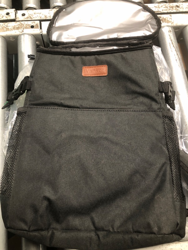 Photo 1 of (used)(see images) Camping Cooler Backpack 30 Cans, Soft Backpack Coolers Insulated Leak Proof Travel Cooler Bag Waterproof Lunch Picnic Beach Work