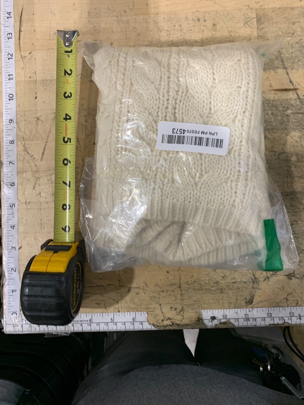 Photo 1 of ***MISSING TOP*** ANRABESS Women 2 Piece Outfits Sweater Lounge Loungewear Sets 2025 Winter Cable Knit Oversized Sweaters Shorts Matching Sets Beige Large