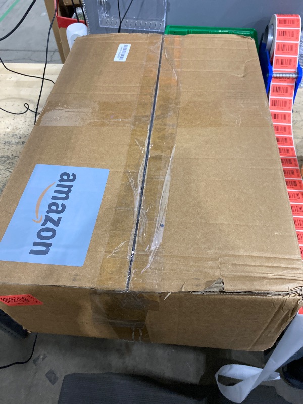 Photo 1 of 10 Pack White Round Tablecloths, 120 Inch Stain Resistant and Wrinkle Polyester Fabric Washable Table Clothes Cover for Kitchen Dining, Wedding, Reception Banquet, Birthday Party, Buffet Restaurant