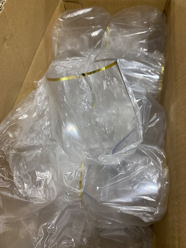 Photo 1 of (plastic)Goodluck 40 PCS Diamond Stemless Plastic Wine Whiskey Glasses, 12 Oz Disposable Cocktail Glasses, Suitable for Weddings, Birthday Parties, Family Gatherings, Bars, etc ?Gold rimmed cups?