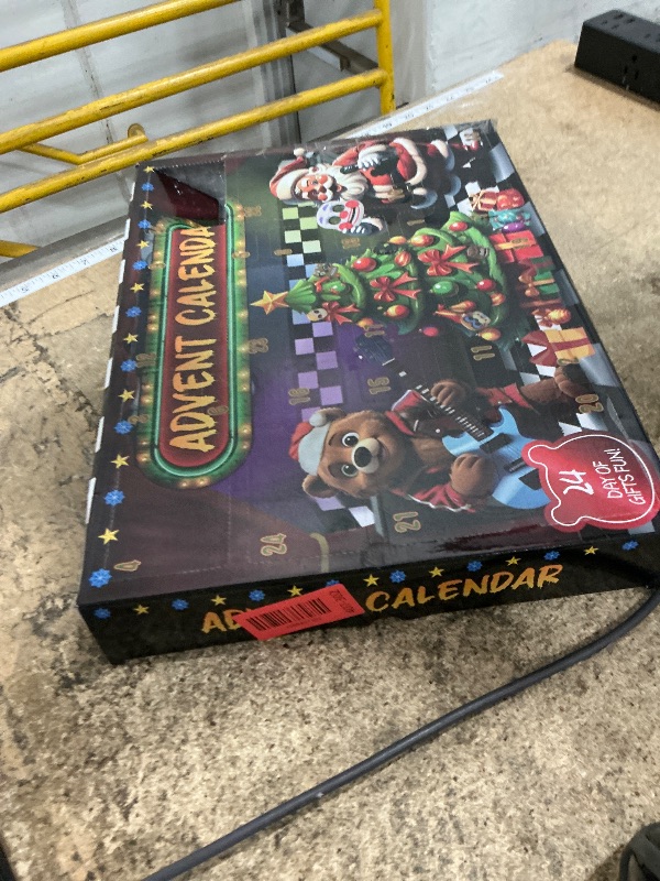 Photo 1 of *****************MISSING HALF OF THEM**************
Viemebu 2025 Christmas Advent Calendar Horror Game Action Figures Toy Set, Countdown to Set for Kids, Inspired by The Five Night Figures with Masks, Movable Joints Collectible Toys for Boys