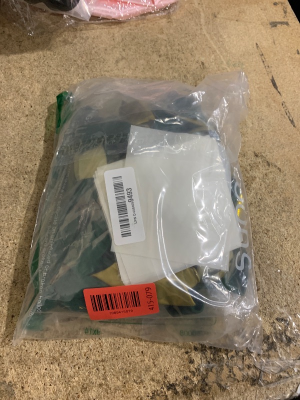 Photo 1 of 137Pcs Green and Gold Balloons Garland Arch Kit with Stars - 5 10 12 18 inch Dark Green Gold Confetti Latex Balloons for Birthday Baby Shower Emerald Green Jungle Party Decorations