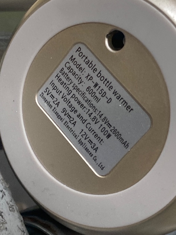 Photo 1 of **FOR PARTS ONLY ** Portable Bottle Warmer for Travel, 20 oz Large Capacity Bottle Warmer On The Go, 10400mAh Long-Lasting Battery&Super Fast Charging in 2.5 Hours, Fast Heating for Breastmilk, Formula, Water