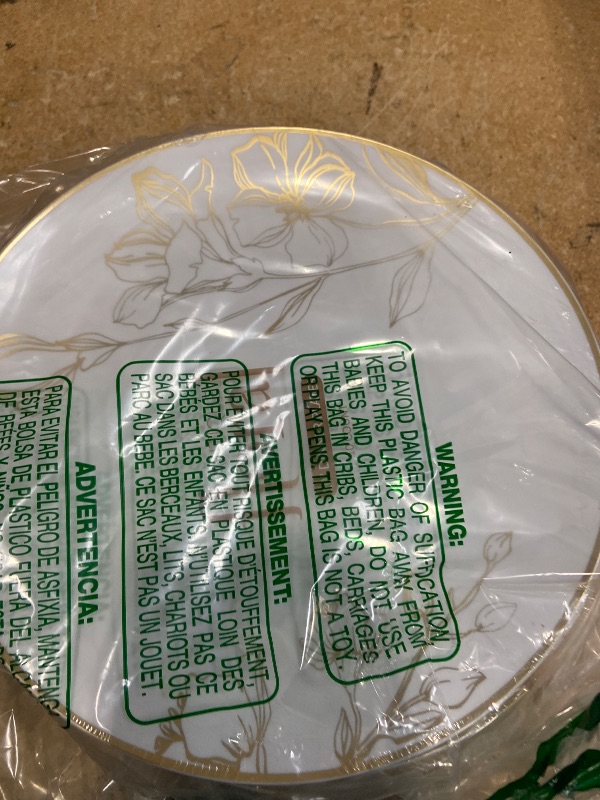 Photo 1 of [10'' Plates 40 Count] White Plastic Floral Design Party Dinner Plates With Gold Rim Premium heavyweight Elegant Disposable Tableware Dishes