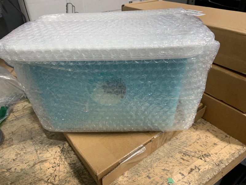 Photo 1 of 1 Pack Cricket Breeding Box Insect Keeper Reptile Feeding Box for Reptile Bearded Dragon Leopard Gecko Lizard Frog Snake