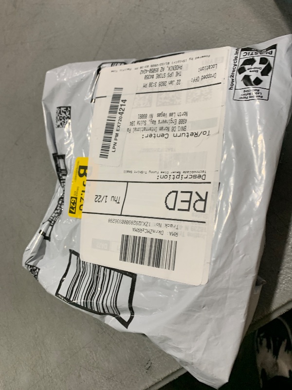 Photo 1 of 100Pcs Technoblades Game Pink Pig Cute Vinyl Cartoon Stickers for Water Bottles Laptop Phone Journaling for Birthday Party Supplies Halloween Decoration Favors