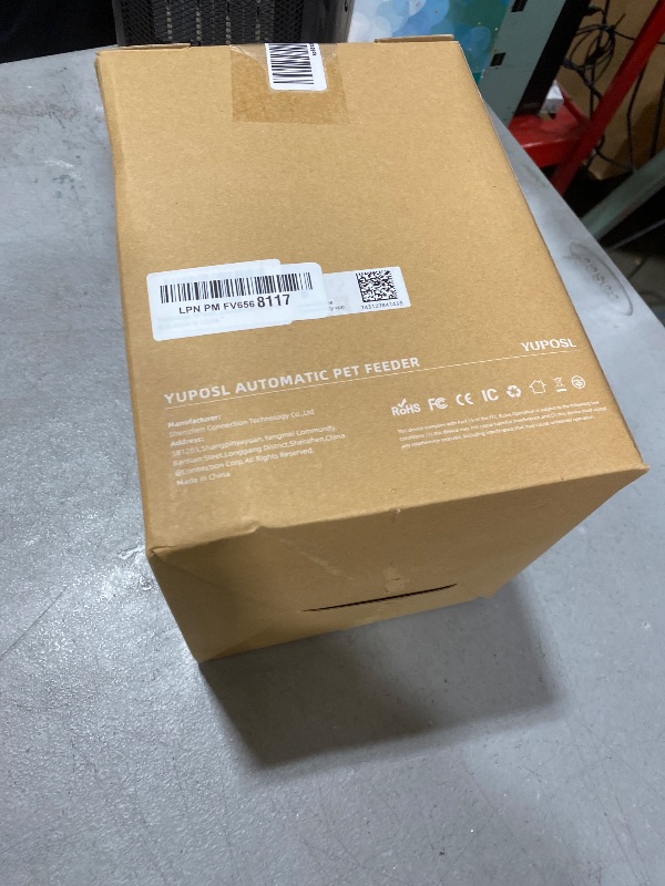 Photo 1 of Automatic Cat Feeder - 4L Timed Auto Pet Feeder for Cat and Dog with Dry Food Dispenser, 180-day Battery Life, 1-6 Meals Per Day, 1-16 Portion, Desiccant Bag Keeps Food Fresh