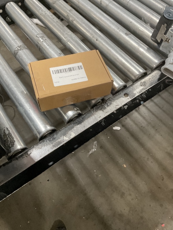 Photo 1 of 1003Pcs Grommet Tool Kit, 1/4 Inch 6mm(Inside) Grommet Eyelet Pliers Kit with 1000 Metal Eyelets with Washers for Fabric, Leather, Belt, Shoes, Clothes