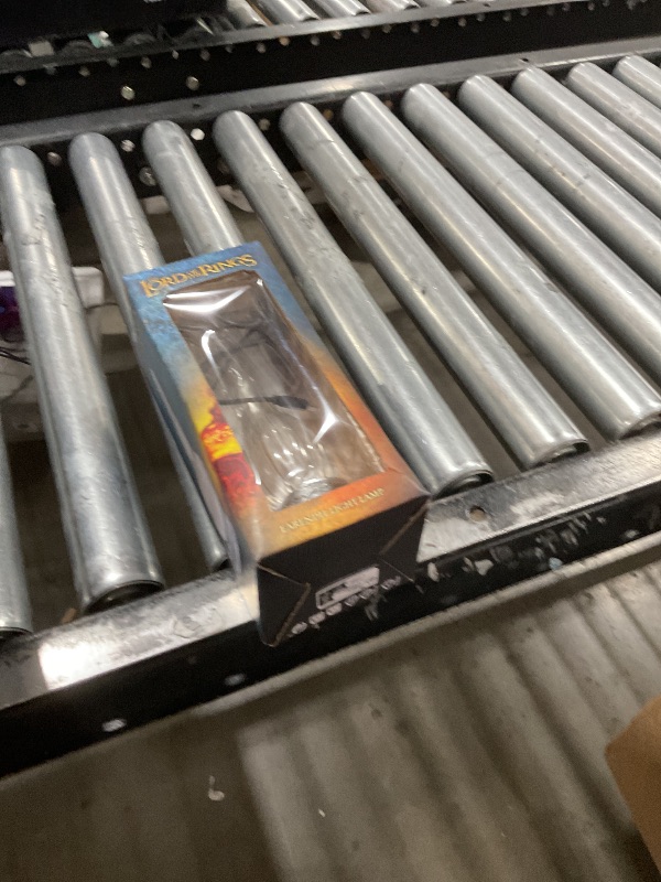 Photo 1 of Lord of The Rings Eärendil Lamp Collector Edition - LOTR Decor - Lord of The Rings Gifts - USB and Battery Powered - Official Product