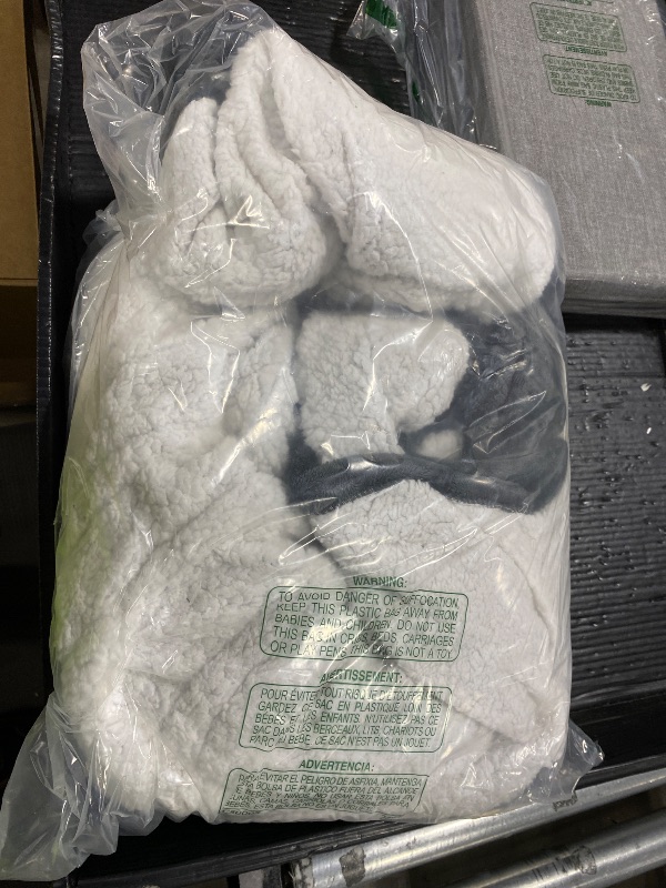 Photo 1 of Qieryun Heated Blanket Electric Full, Soft Flannel Heating Blanket with 8 Hours Auto Off 10 Fast Heating Levels Machine Washable Sherpa Heated Blanket with Overheating Protection