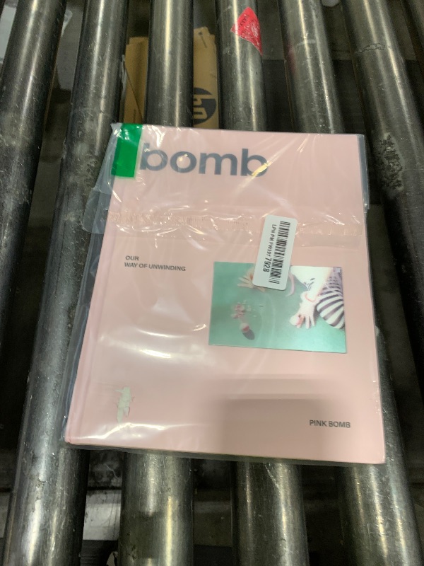 Photo 1 of bomb[PINK BOMB Ver.]