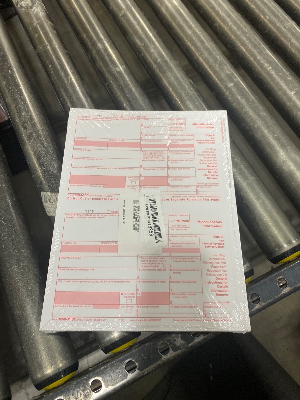 Photo 1 of 1099 MISC Forms 2025 Laser Tax Forms 4 Part Kit for 25 Individuals - Designed for QuickBooks and Accounting Software 1099 Misc 2025