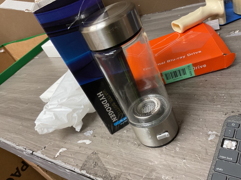 Photo 3 of Upgrade Hydrogen Water Bottle, Hydrogen Water Generator with Advanced SPE PEM Technology, 420ml(14OZ) Hydro Water Machine, Portable Water Ionizer for Travel, Office, Fitness & Everyday Hydration