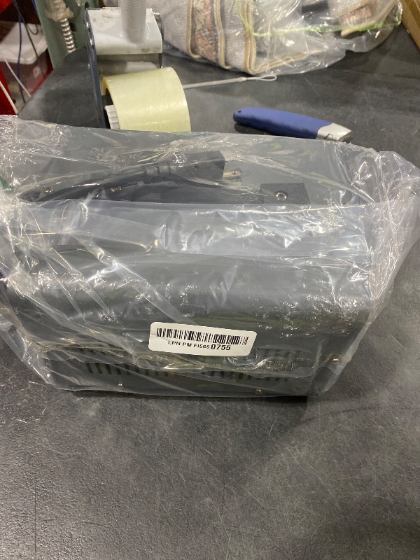 Photo 1 of Yinleader Voltage Converter Transformer 3000w Step Up/Down Power Converter 110-120V to 220-240V/220-240V to 110-120V, with 2 US & 2 Universal Outlets, Circuit Breaker Protection (Grey)