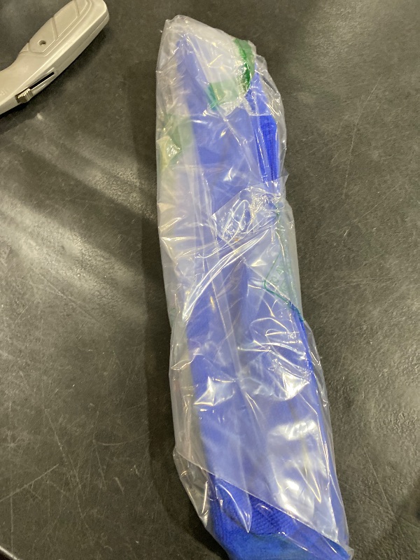 Photo 1 of Retractable Gap Dust Cleaner with Extension Pole, Cleaning Tools with 3 Microfiber Dusting Cloths, Extendable Long Handle Duster for Cleaning Under Refrigerator Furniture Appliance (Blue)