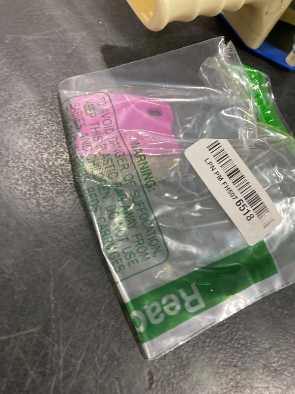 Photo 1 of 1 Pack Professional Eye Comb For Pets,Stainless Steel Tear Stain Remover,Flea Lice Comb,For Cats & Dogs,Gentle Round-Head Grooming Tool,Precisely Removes Stains, Dirt And Debris From The Eye Area