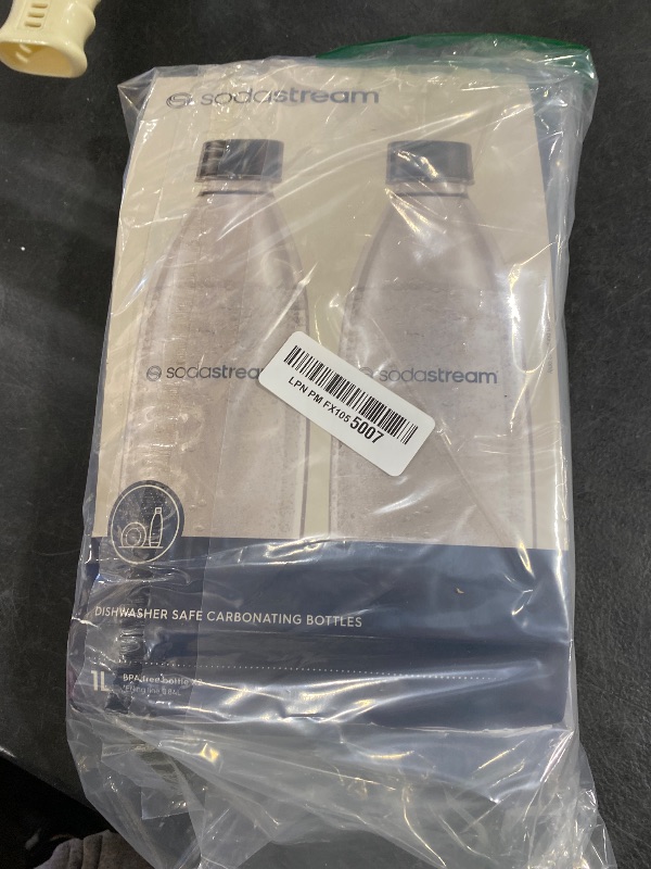 Photo 1 of 1 Litre Fuse Bottles - White Two-Pack for the Dishwasher