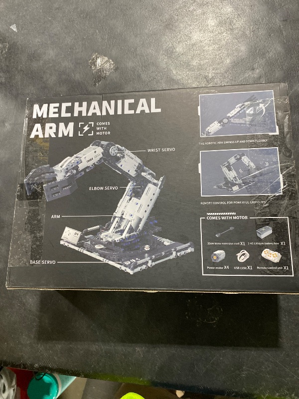 Photo 1 of UNCLE BRICK Mechanical Technical Arm Building Blocks Set,Toy Set with Remote Control and 8-Way Control,STEM Educational Toys,Set for Boys and Girls 8-14,Technic Robotic Arm Set for Adult(784Pcs)