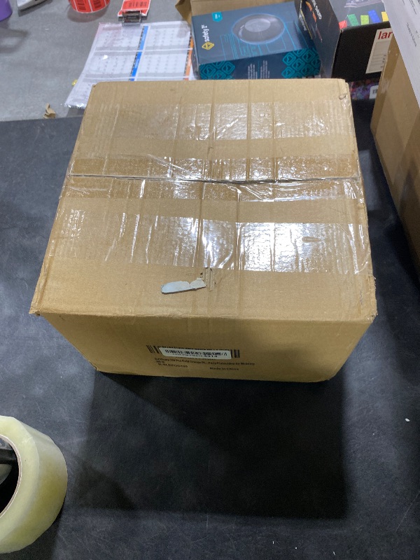 Photo 1 of Rubtlamp 100Pcs Thanksgiving Plastic Dinner Plates, 10 Inch Disposable Orange Dinner Plates, Heavy Duty Plates with Gold Rim, Hammered Disposable Plastic Party Plates For Event Party