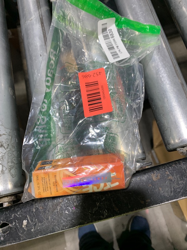 Photo 1 of 100Pcs 260 Balloons White Long Balloons for Balloon Garland Thickening Skinny Latex Twisting Balloon for Animals Modeling Christmas Birthday Wedding Party Decorations