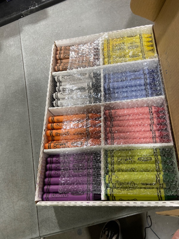 Photo 1 of Crayola LLC Crayons So Big Class Pack 200Ct