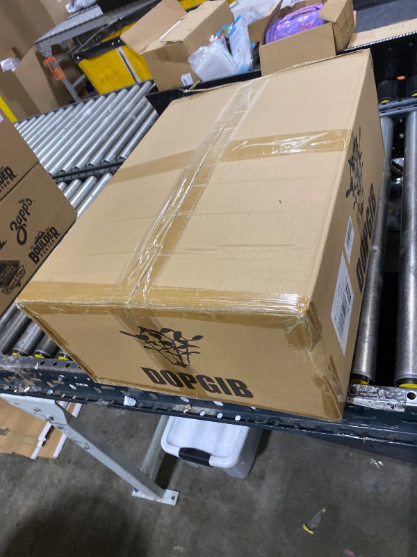 Photo 1 of DOPGIB Artificial Plant Topiary Ball: UV-Anti 2 PCS 24 Inch 4-Layer Leaf Faux Boxwood Decorative Balls for Wedding, Balcony,Garden, Backyard and Indoor & Outdoor Greenery Home Décor