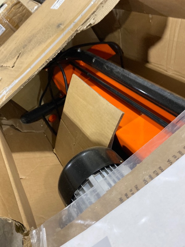 Photo 1 of VEVOR Electric Log Splitter, 6.5 Tons Electric Wood Splitter, 1500W 15 Amp Motor, Portable Firewood Splitting Machine with 6" Wheels, Wood Splitters for Forestry Harvesting, Efficient & Secure