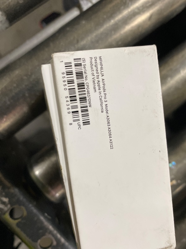 Photo 1 of Apple AirPods Pro 3 Wireless Earbuds, Active Noise Cancellation, Live Translation, Heart Rate Sensing,Hearing Aid Feature,Bluetooth Headphones,Spatial Audio, High-Fidelity Sound, USB-C Charging, White