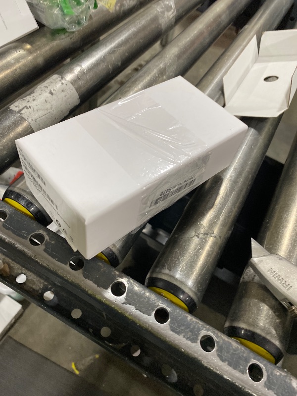 Photo 1 of Apple iPhone 16 Pro Max, US Version, 512GB, Natural Titanium - Unlocked (Renewed)