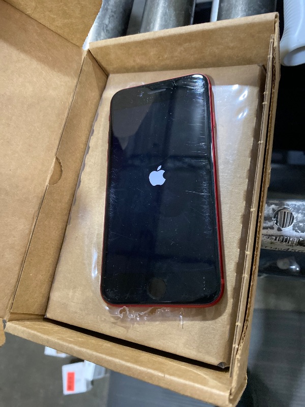 Photo 1 of Apple iPhone SE 3rd Gen, 128GB, RED - Unlocked (Renewed)