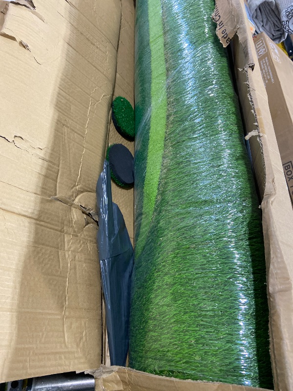 Photo 1 of Golf Putting Green, Practice Putting Green Mat, Large Professional Golfing Training Mat for Indoor Outdoor