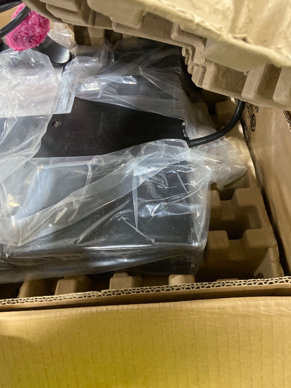 Photo 1 of APC UPS 2200VA Smart-UPS Single Phase Online Uninterruptible Power Supply (SRT2200XLA)