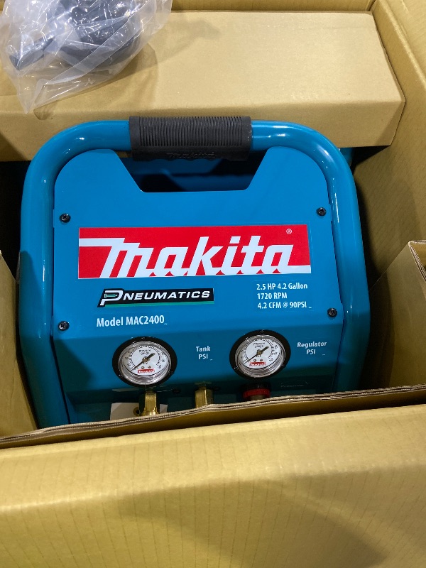Photo 1 of Makita 2.5 HP Big Bore™ Air Compressor (Twin Stack)