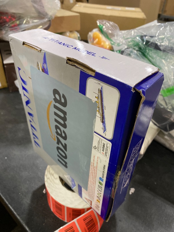 Photo 1 of *********READ CLERK NOTES**********  
BIDIUTOY Titanic Ship Model Building Block Set, 3D Puzzle Sets DIY Educational Toys, Bricks Toy, with 1860Pcs Micro Mini Blocks, Ideal Gift for Kids and Adults