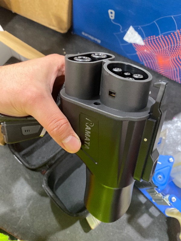 Photo 1 of RAMATA fit for Tesla Supercharger to Charge Ford F150 Lightning, Cadillac Lyriq Hyundai ioniq, Mach-E, GM, Rivian, Mercedes NACS to CCS Adapter 500A DC Fast Charging More CCS1 Electric Vehicle