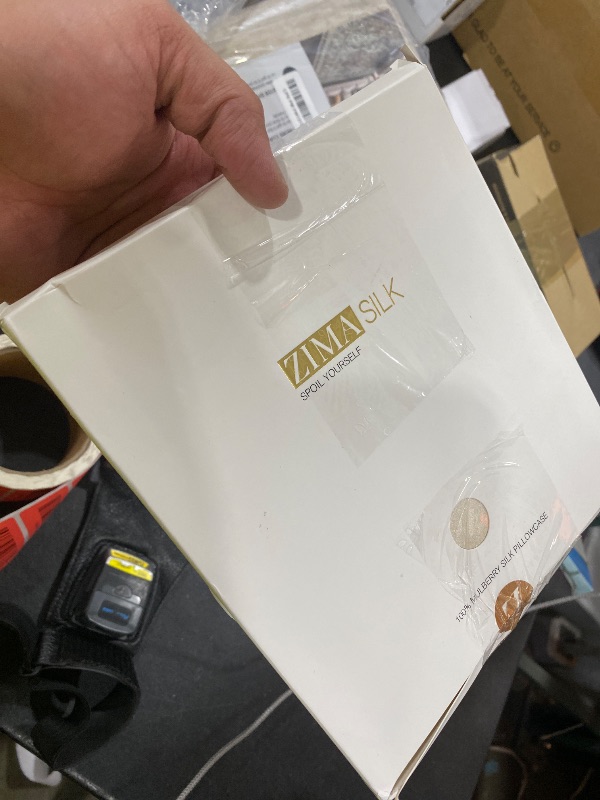 Photo 1 of ZIMASILK 100% Pure Mulberry Silk Pillowcase for Hair and Skin Health,Soft and Smooth,Both Sides Premium Grade 6A Silk,600 Thread Count,with Hidden Zipper,1pc (King 20''x36'',Beige)